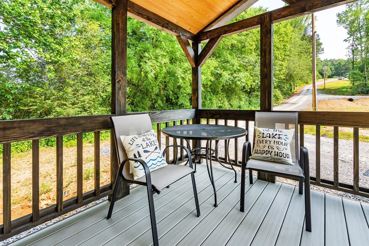 Cozy Cabin W/Boat Parking & Private Fire pit