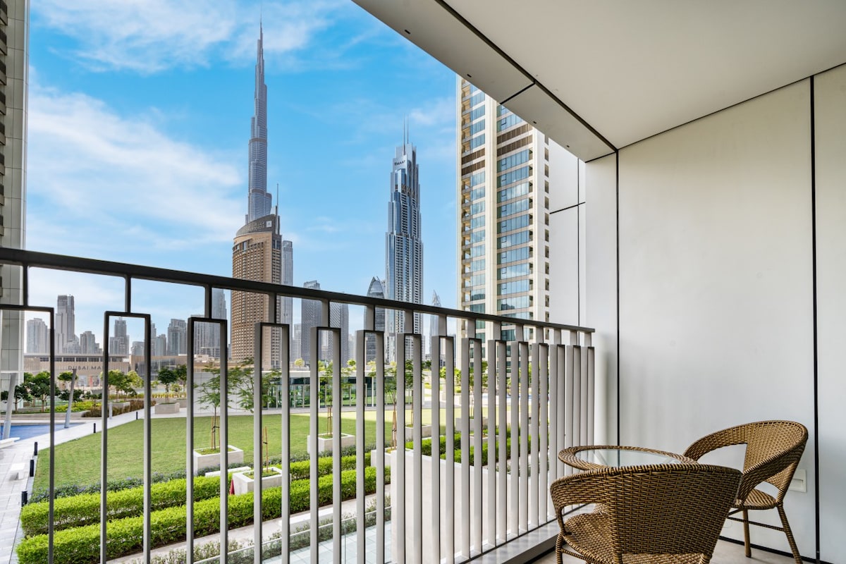 Beautiful Home w/ Full Burj View in Downtown