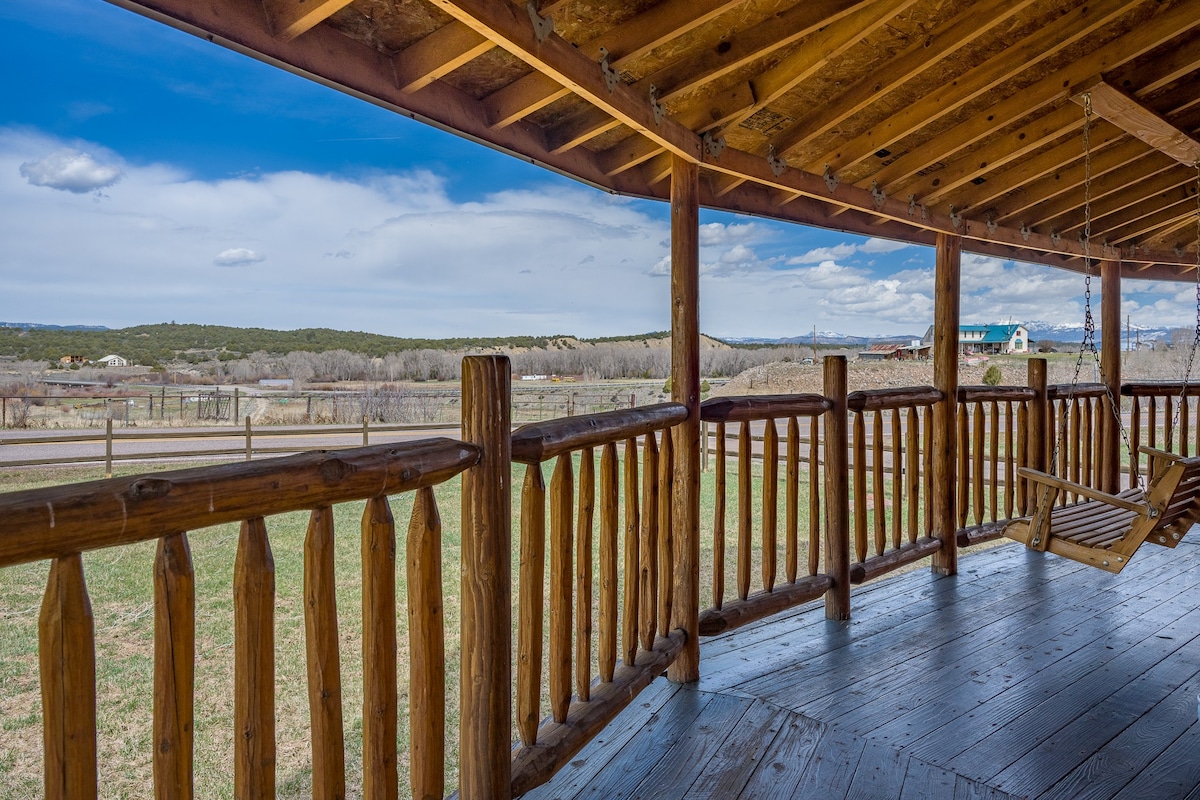 Brazos Cliff Views - Hummingbird Hacienda