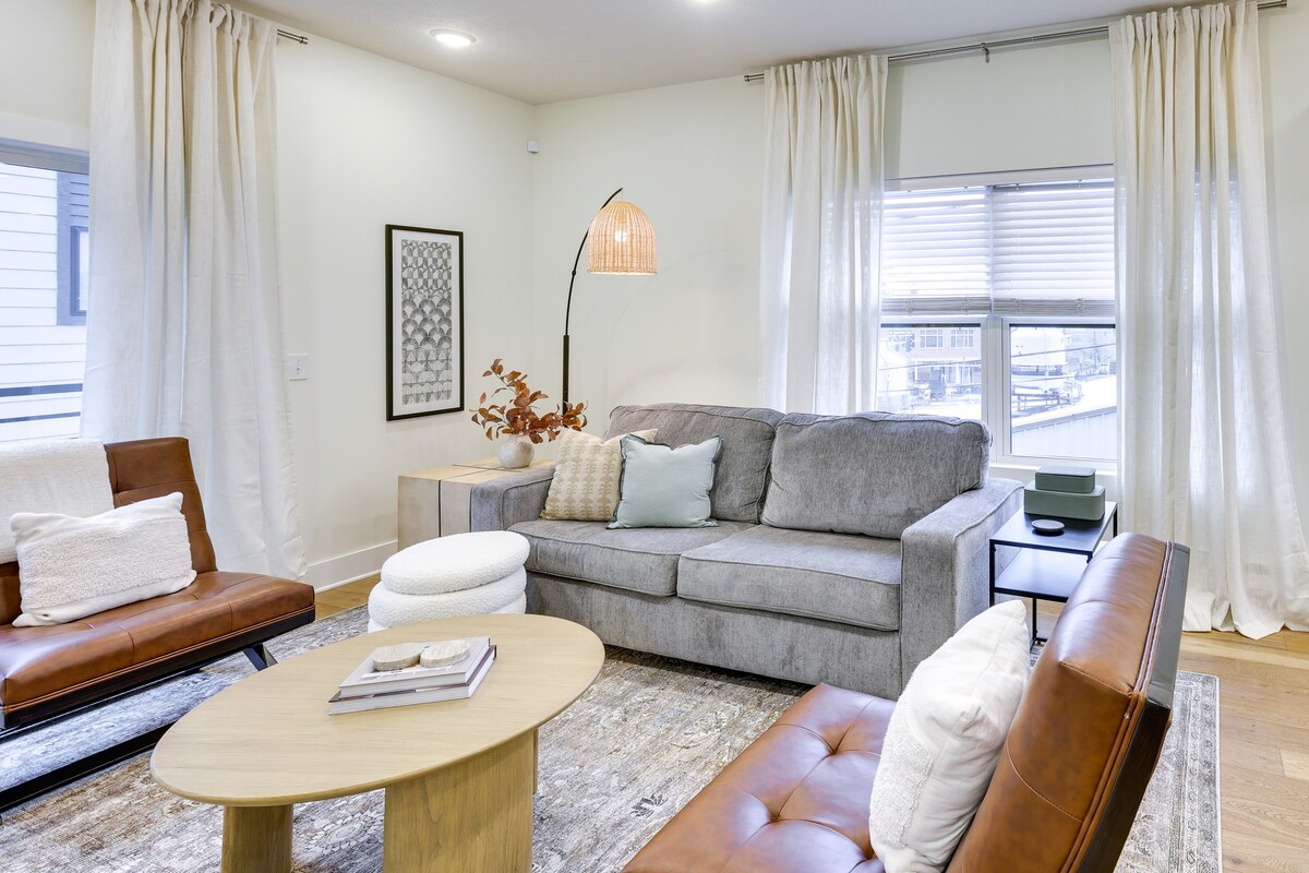 Updated Omaha Vacation Rental < 2 Mi to Downtown!