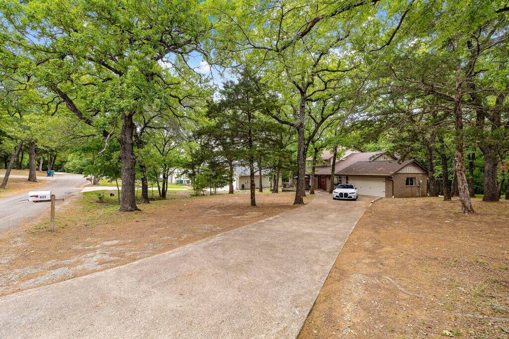 5-beds Woodland vacation Home in Oak Point/Frisco