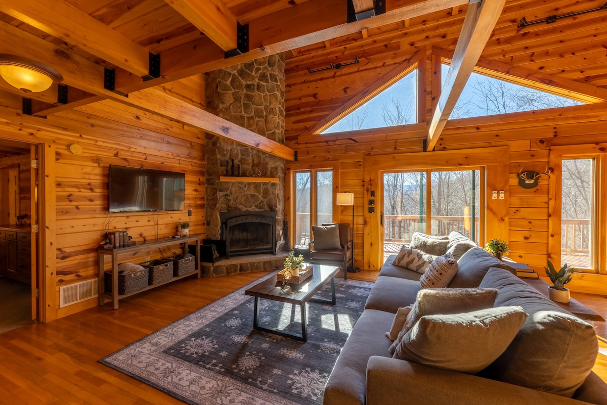 Cabin near Snowshoe