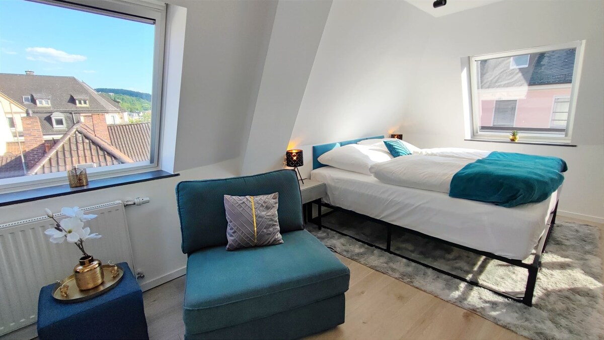 ELApart by Homely Stay - Loft mit Dachterrasse