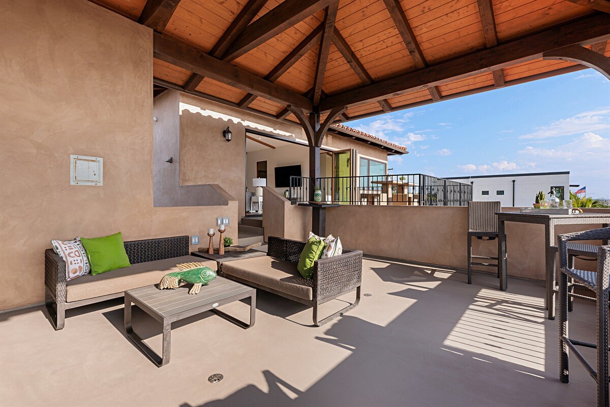 Rooftop Oceanview Patio | 5BR Remodeled Home