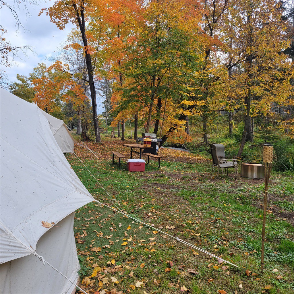 Creekside Group Glamp Site at Big Rock Creek!