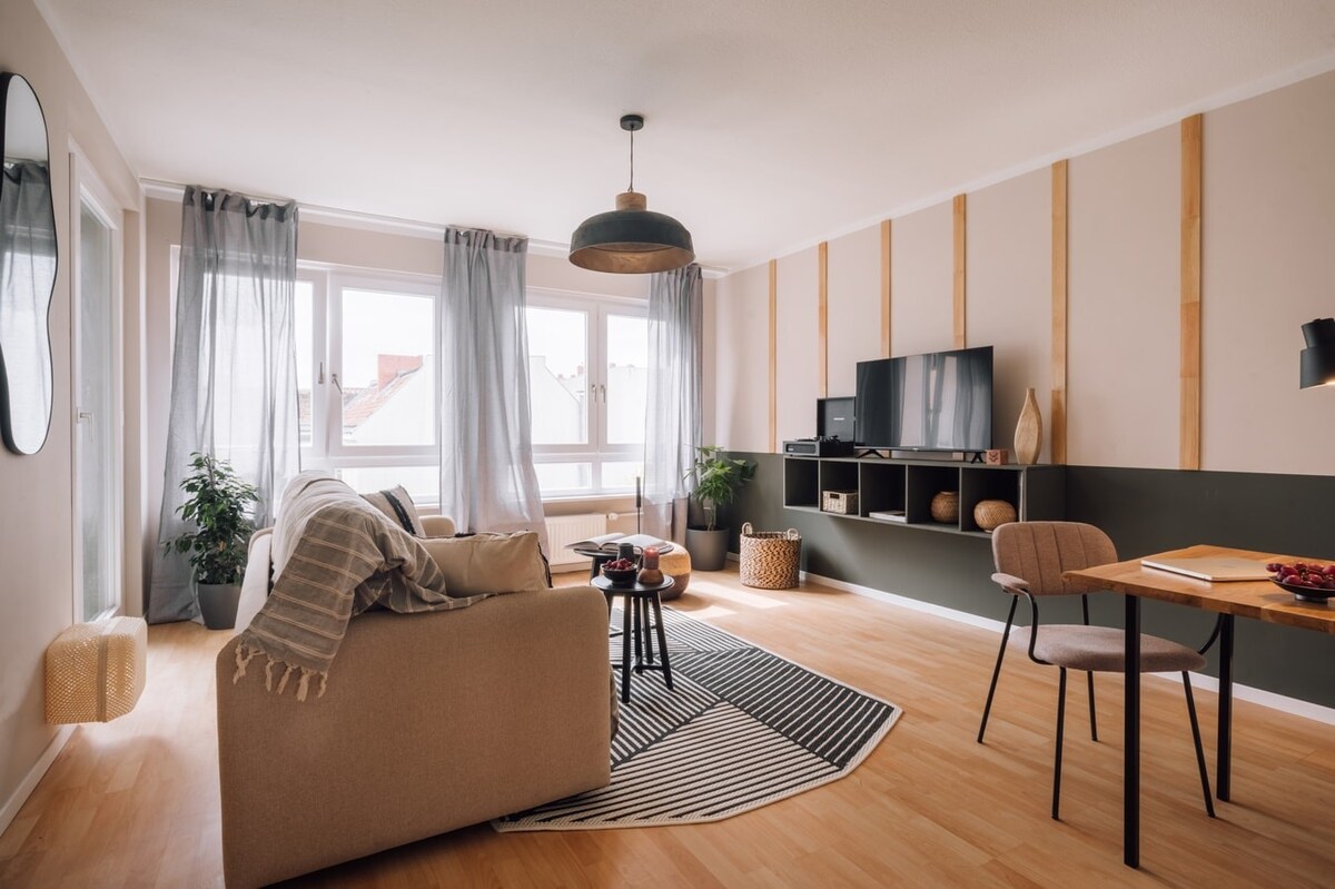 casau - 1 bedroom apartment with terrace in schoeneberg