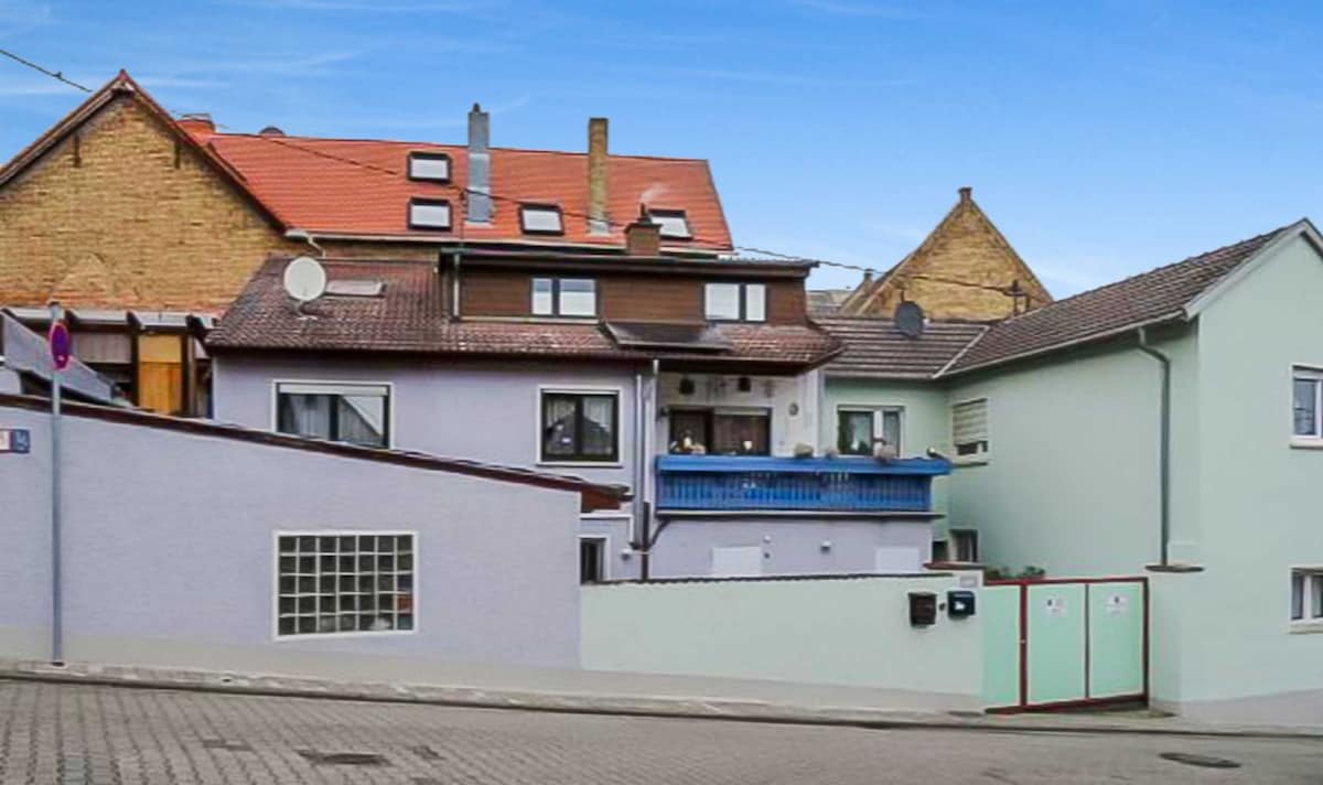 GB01 Haus in Gau-Bischofsheim