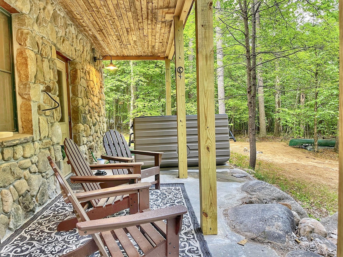 Perfect Luxury Adirondack Cabin!