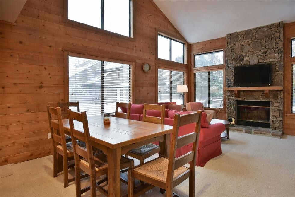 Seven Springs Sunridge 3 Br Condo, Sleeps 10!