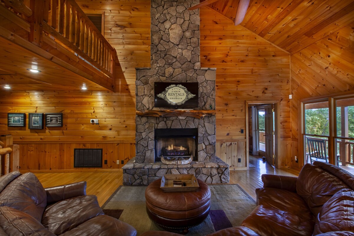 Luxry Cabin ~Gazebo/Fire Pit on River