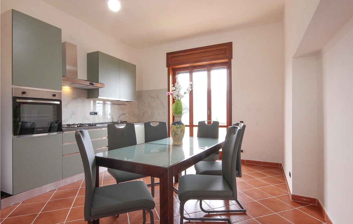 Nice home in Roccadaspide with WiFi and 4 Bedrooms
