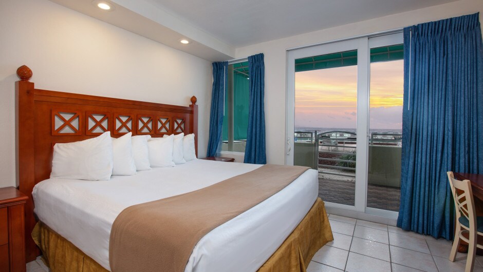 1 x One Bedroom Villa at Harbour Beach Resort