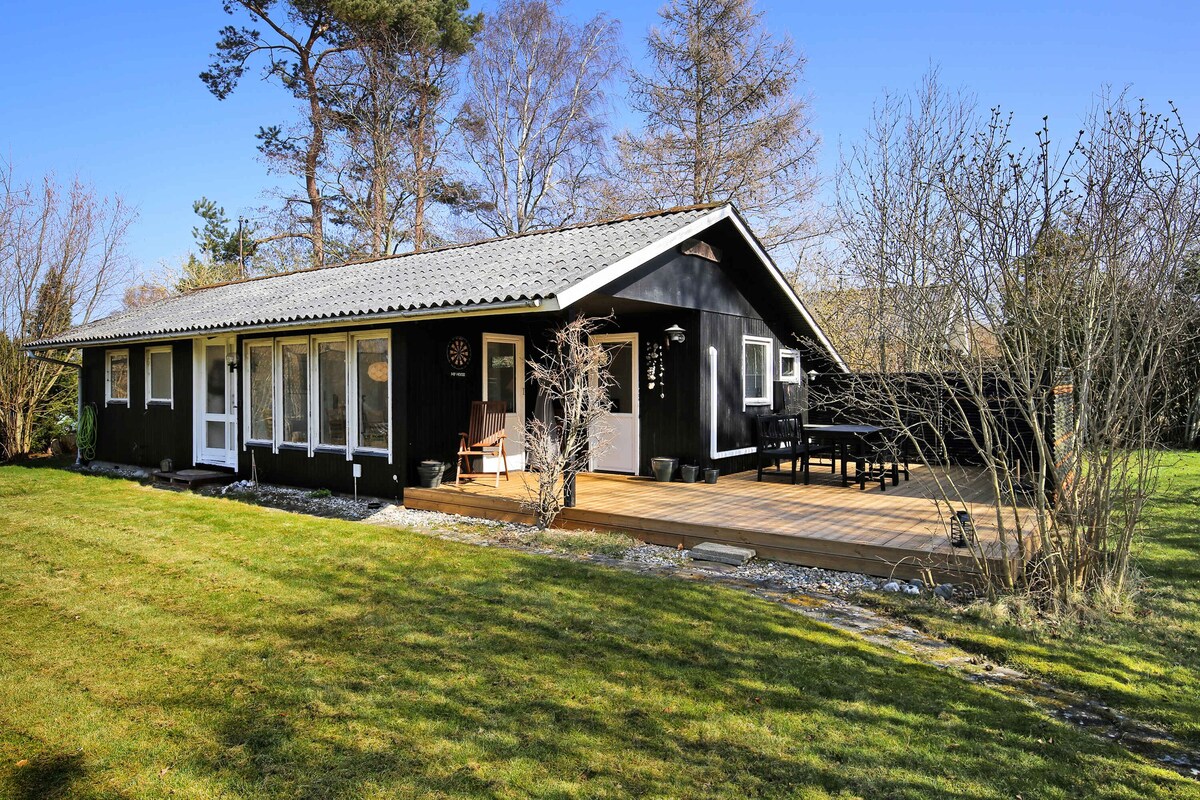 Charming holiday home at sought-after Tisvilde