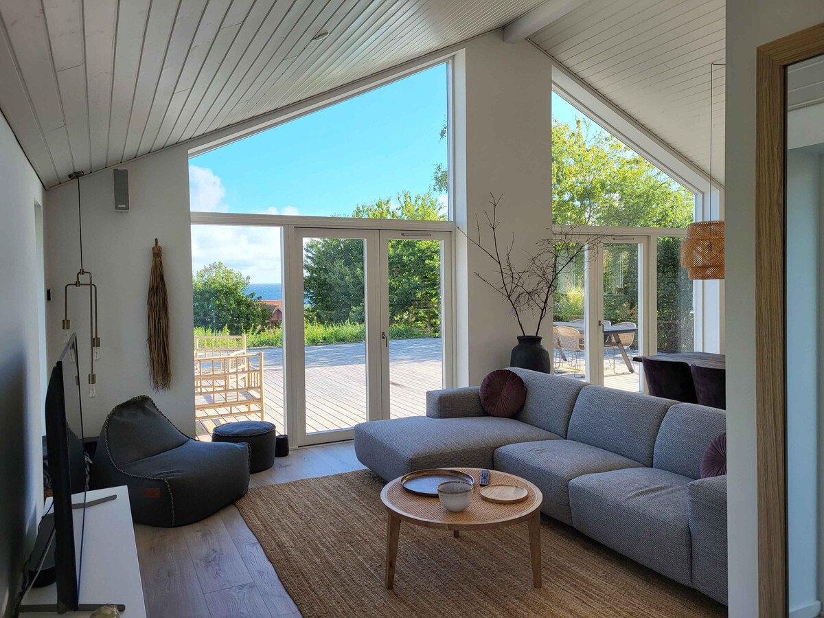 Lovely holiday home in Sandkås with sea view