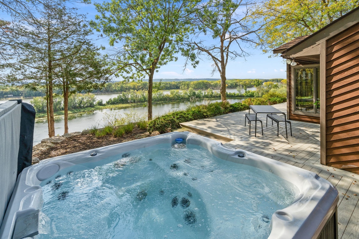 MINNeSTAY * Riverfront Inn | On the Mississippi