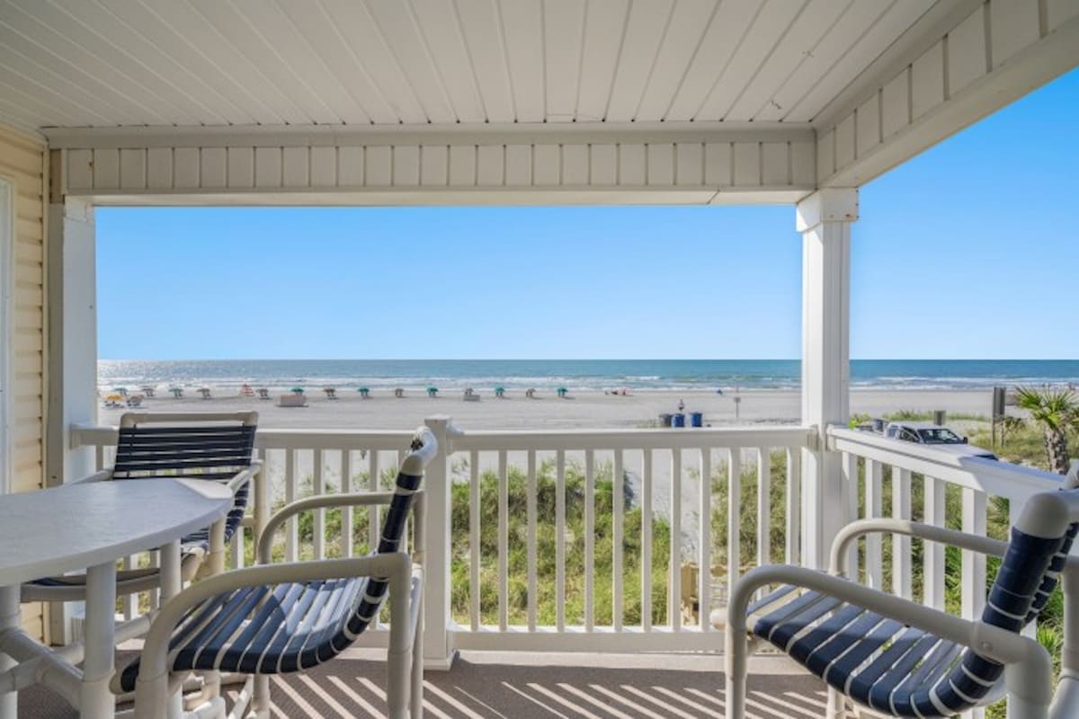 2BD/2BA Ocean Front A Place at the Beach 6 - 210