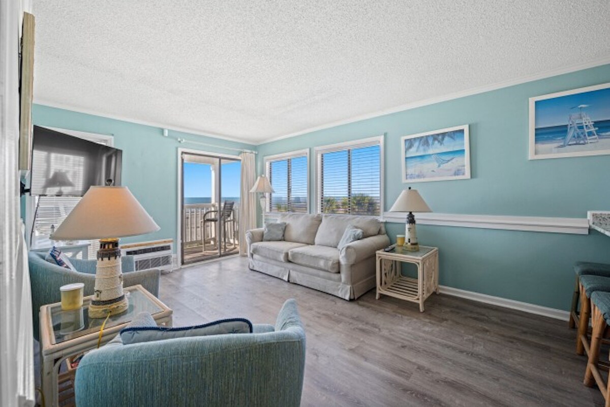 2BD/2BA Ocean Front A Place at the Beach 6 - 210