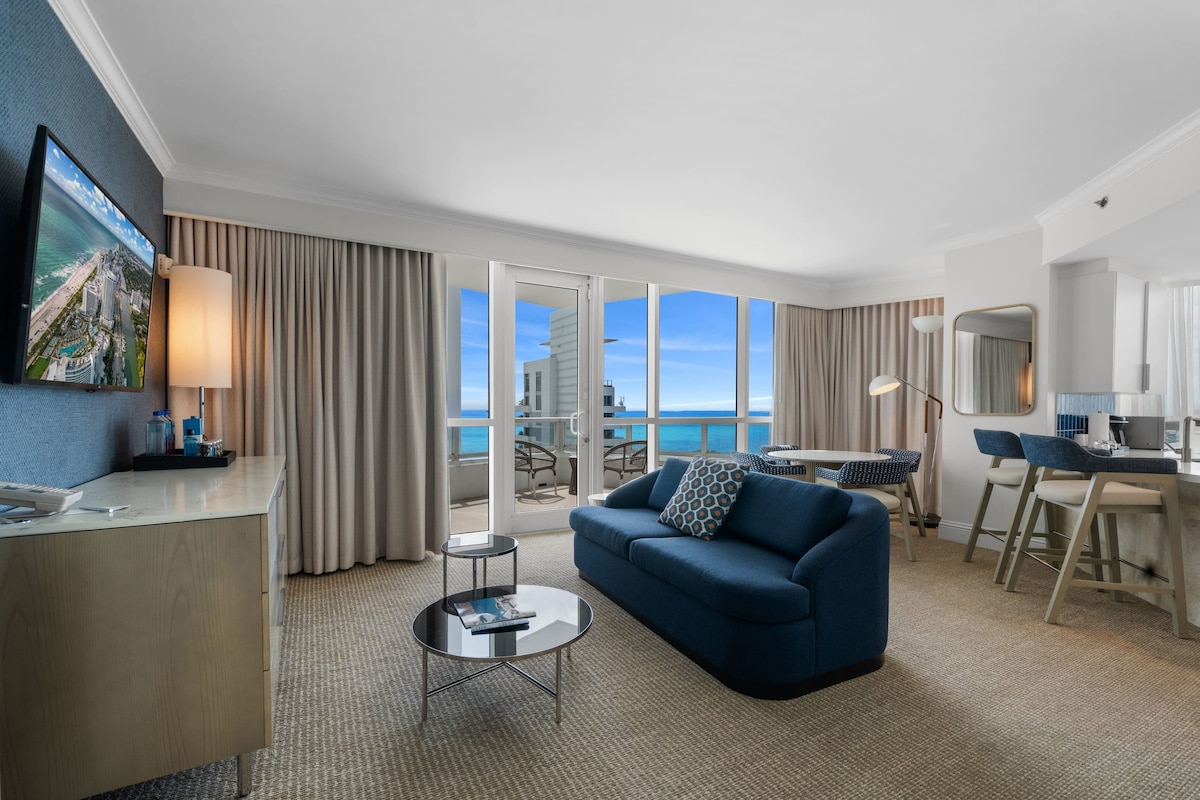 FontaineBleau | 1BR w/ Amenities|Spa Passes|Valet