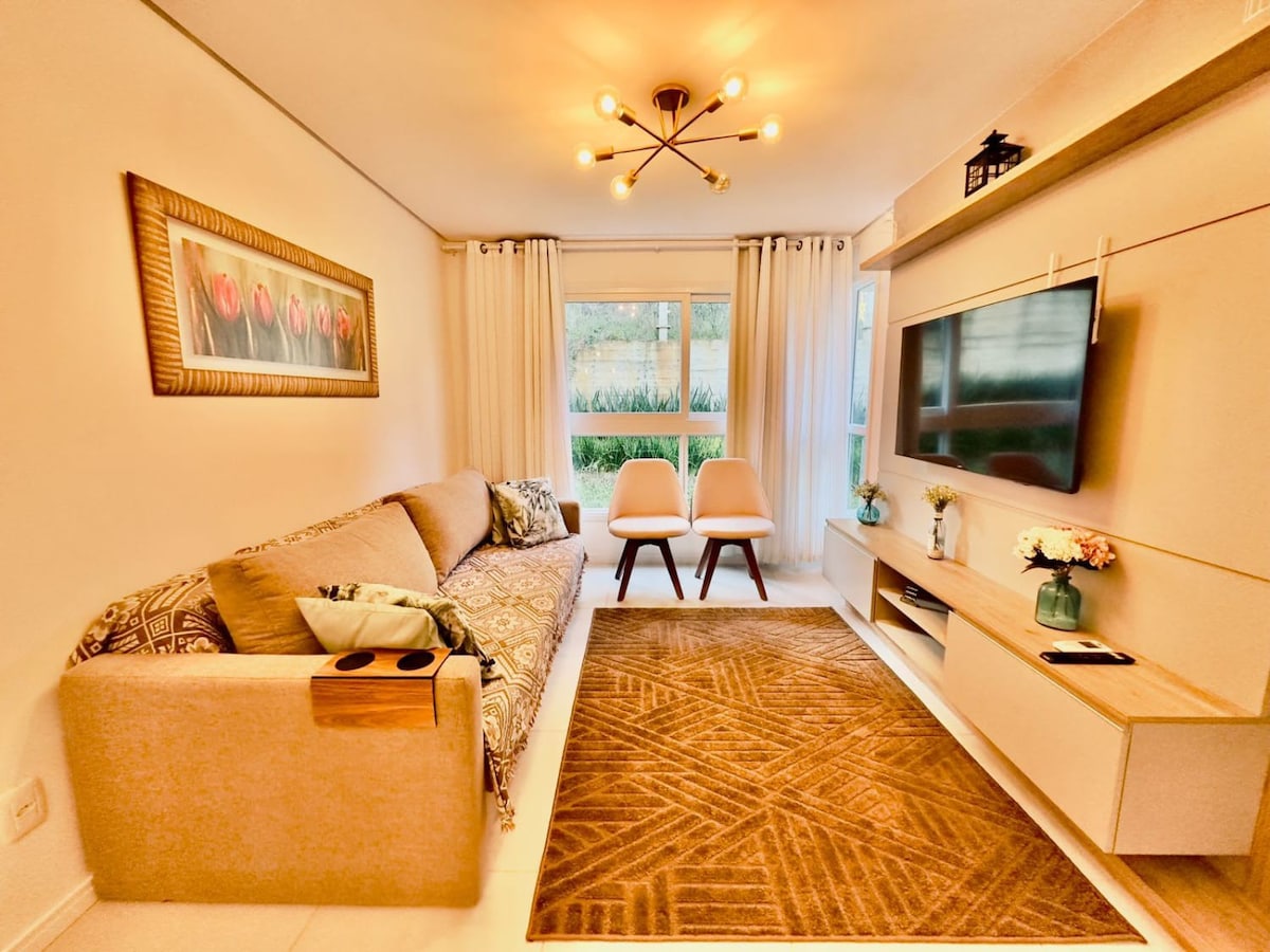美丽的2卧室公寓在格拉马多市中心