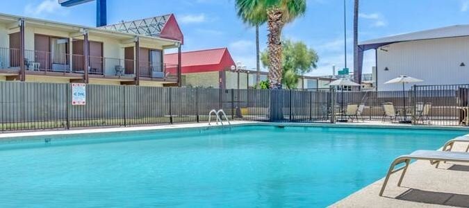 Budget-Friendly Accommodation! Outdoor Pool