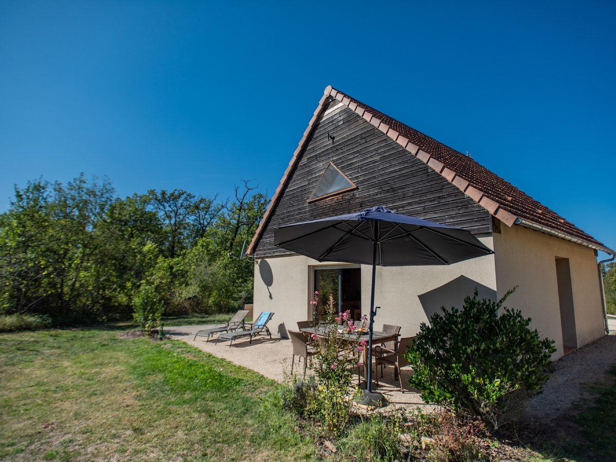 Holiday home on small park with pool in the Lot