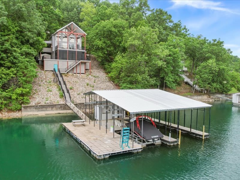 Lakefront Home With Private Dock