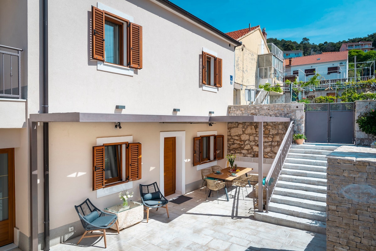 One bedroom Apartment, in Sibenik, Terrace