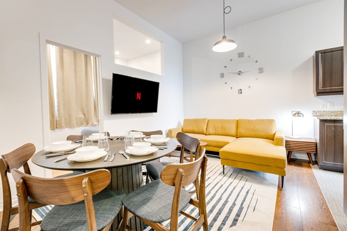 Stylish & Modern 3BR downtown Montreal