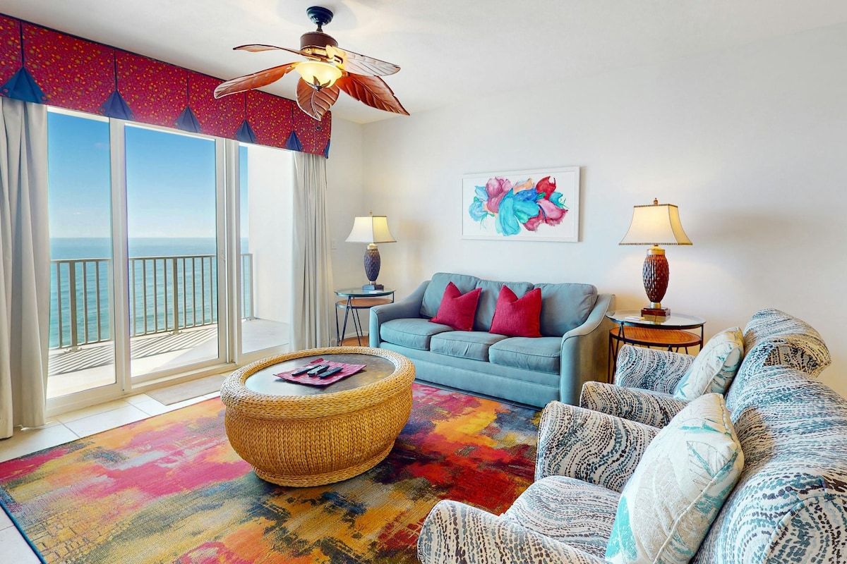 2BR oceanfront condo with pool and hot tub access