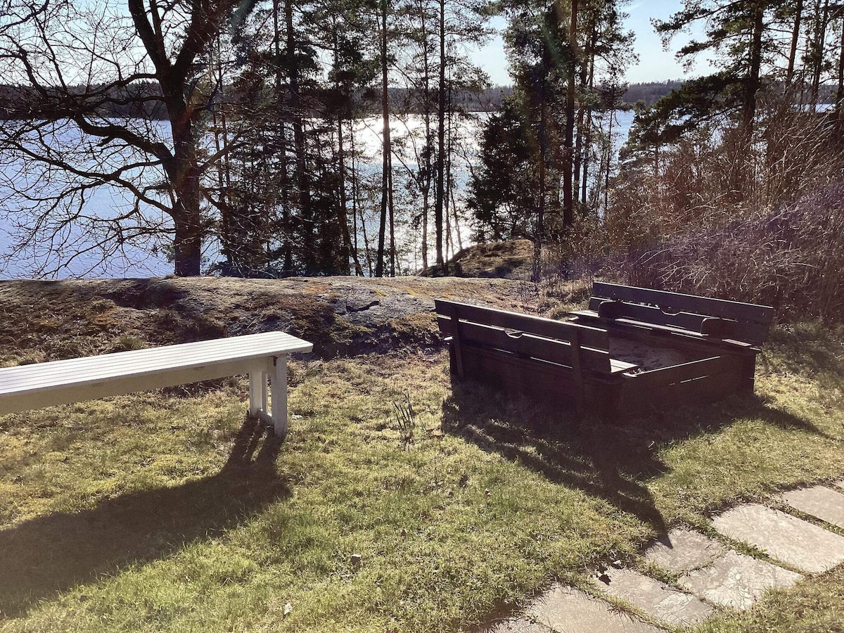 8 person holiday home in vingåker