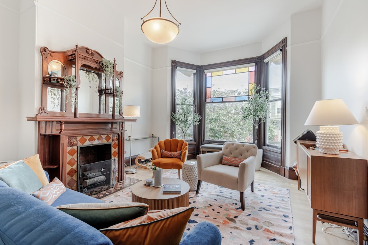 Stylish & Spacious 2nd Floor 2 BR Victorian Home