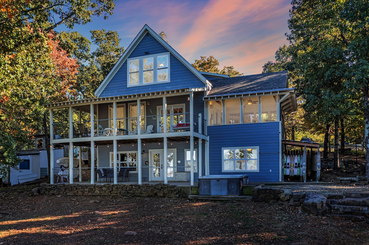 Huckleberry Lodge-Waterfront w/Dock-Lake Eufaula