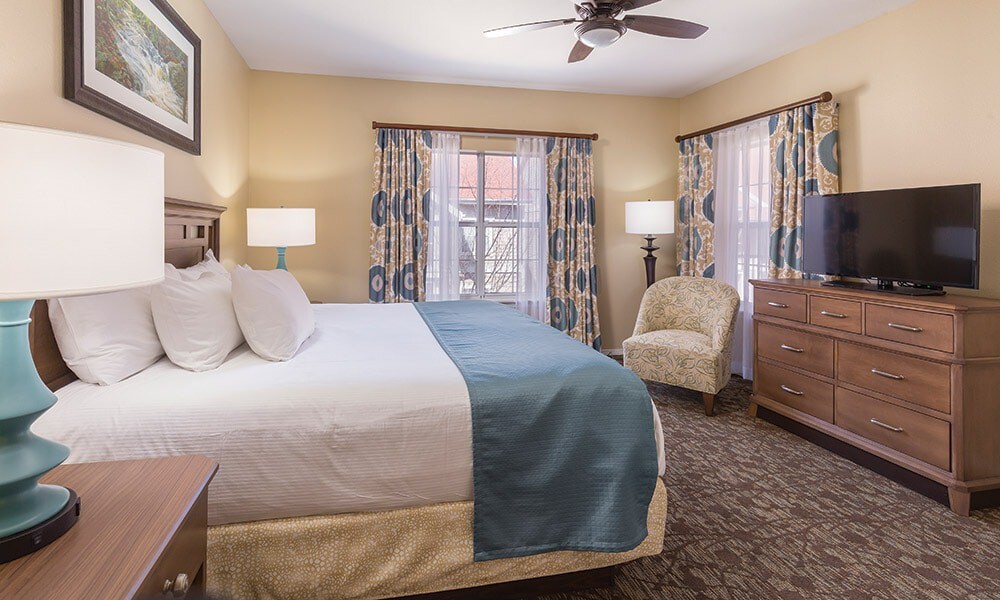 Relaxing 1BR King Suite at Wyndham Branson Meadows