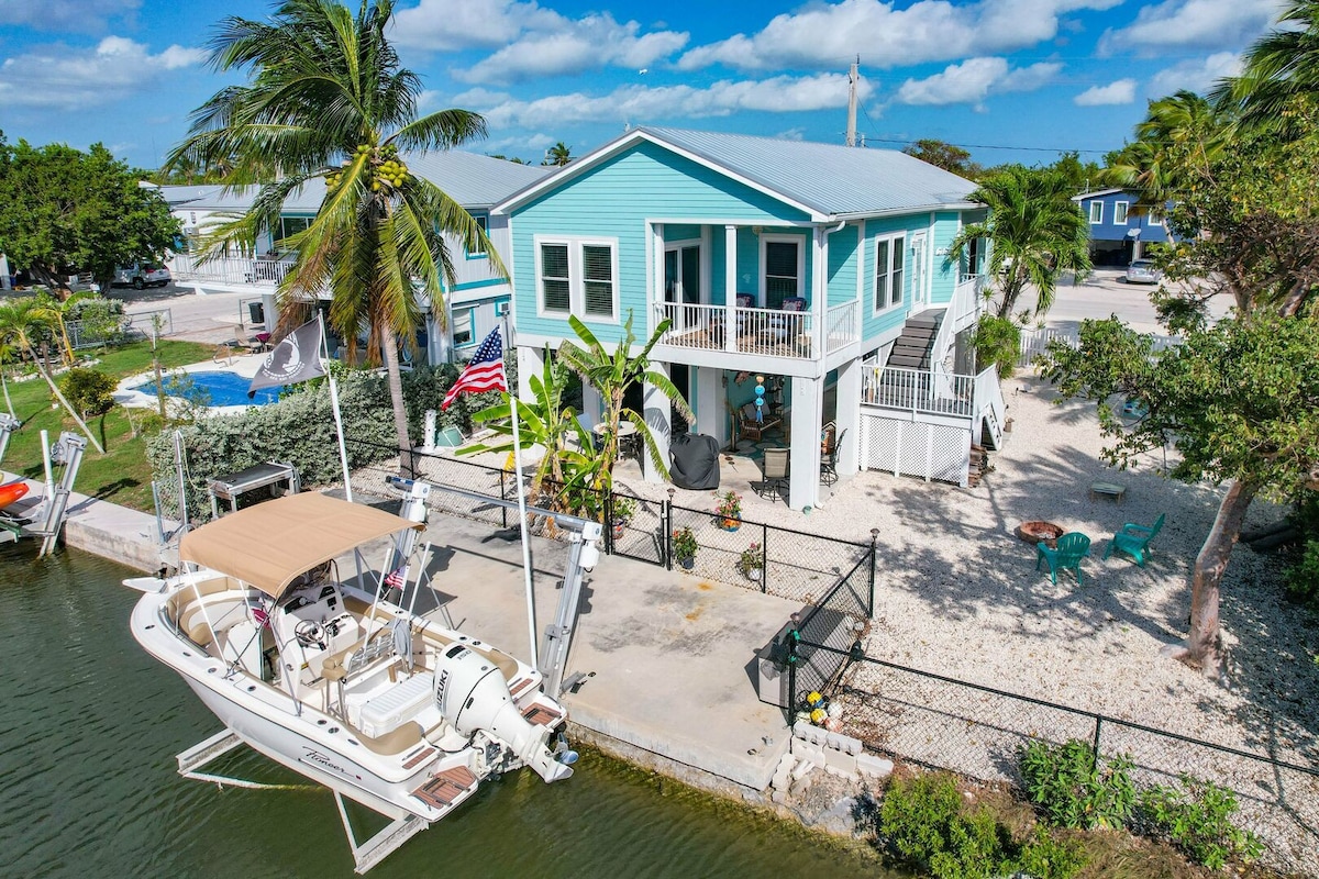 Dickey's Dockside Retreat