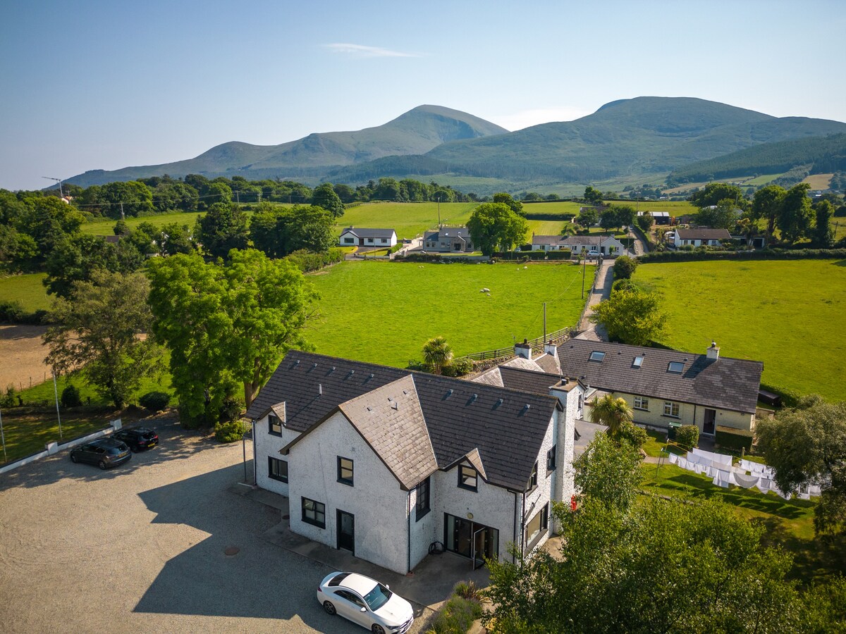 Traditional Newly Refurbished Cottage for 6 guests