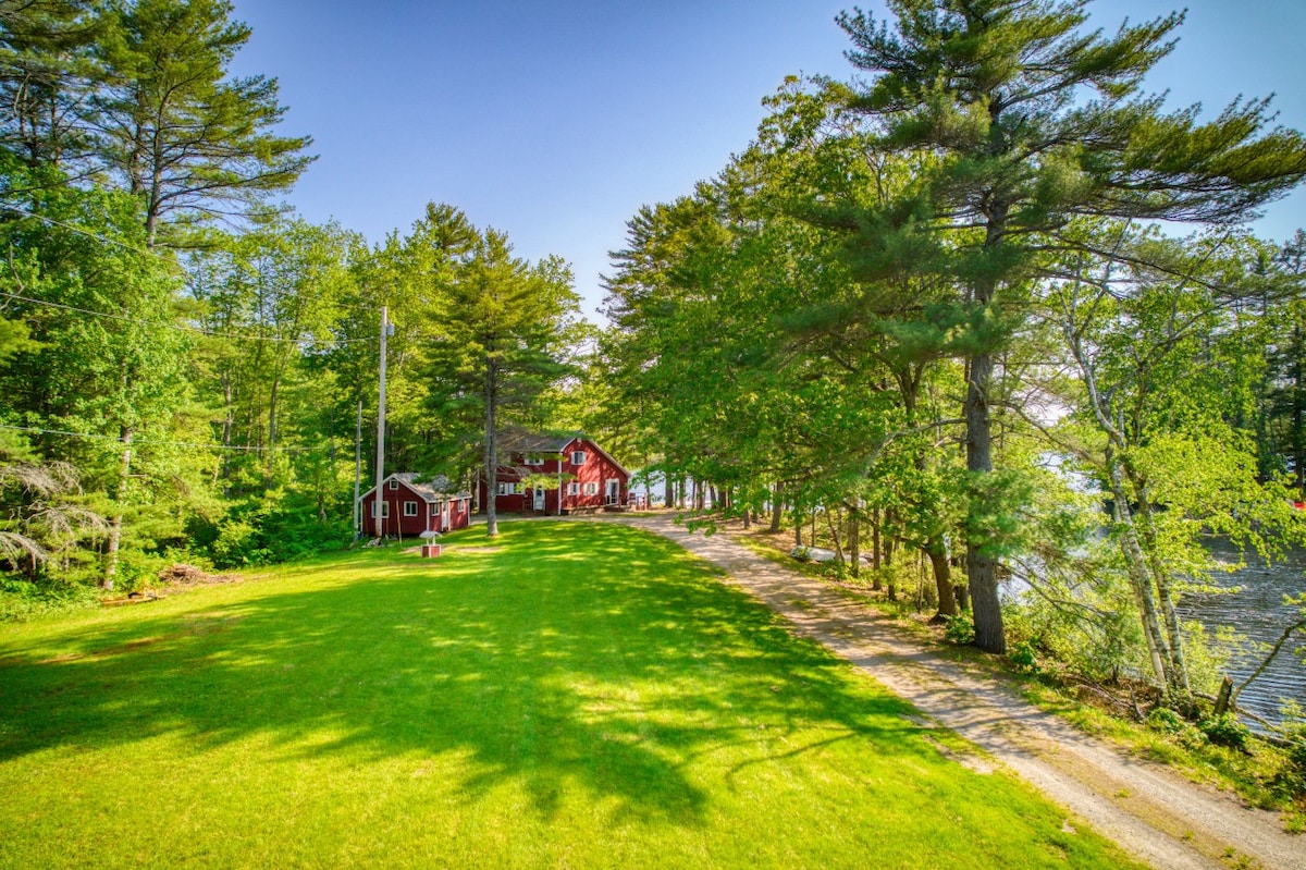 Ward -Lakefront House on Damariscotta Lake