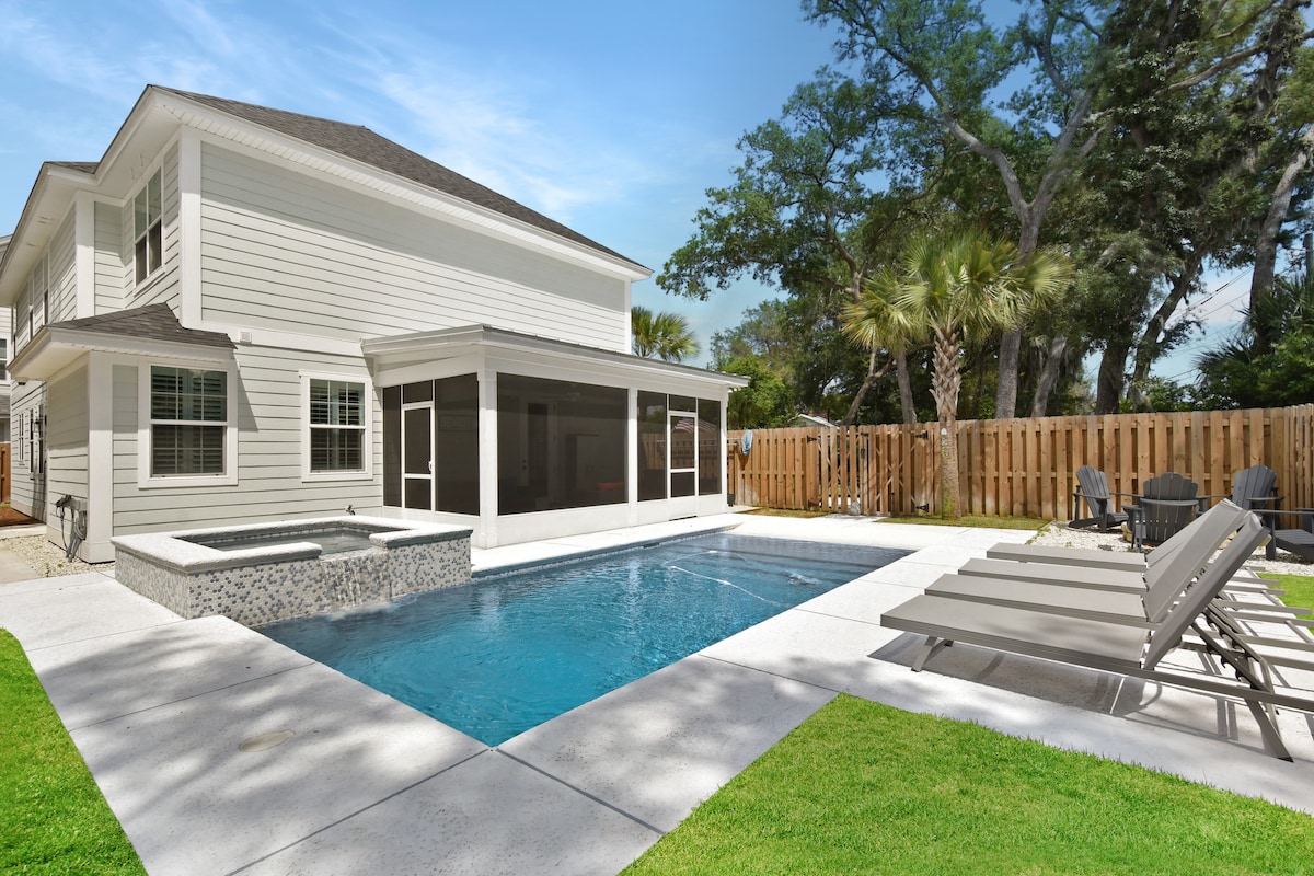 NEW 5 bed/3 bath Home with Heated Saltwater Pool