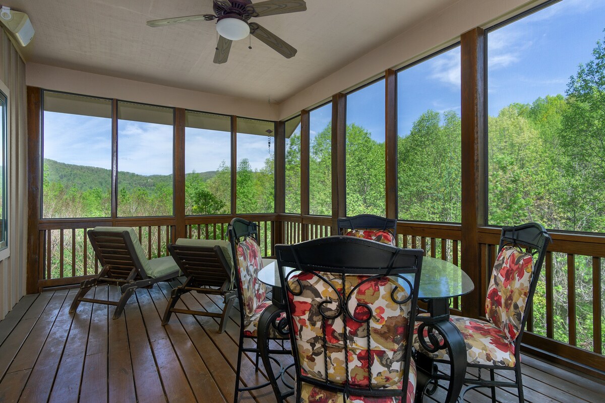 Fireside Retreat | Hot Tub, Fire Pit & Views!