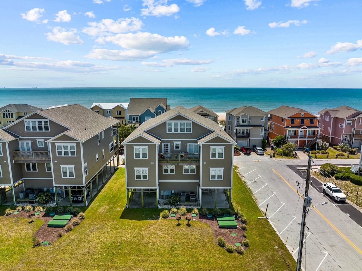 Oceanside Condo-Slack Tide