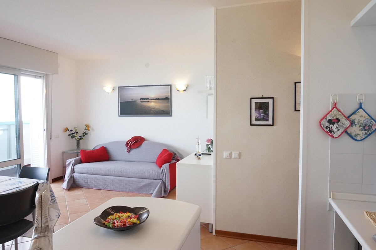 Fancy 3-room apartment in Lignano by the beach by