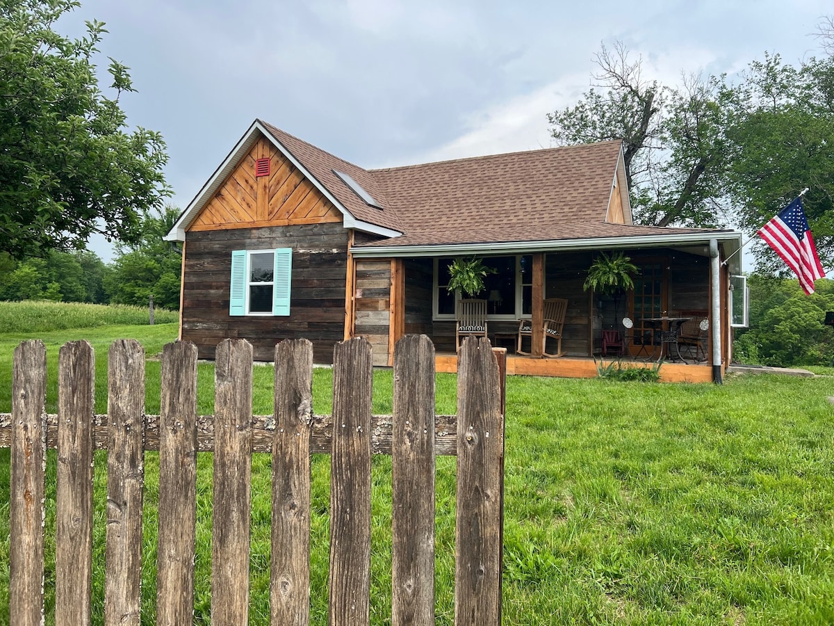 Robyn's Nest Farmhouse at SundanceKC