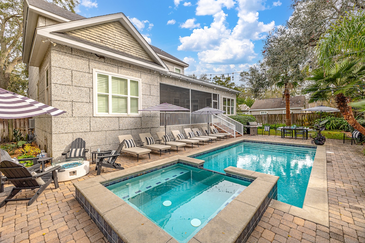 East Beach Gem: Shuffleboard, Pool & Amazing Patio