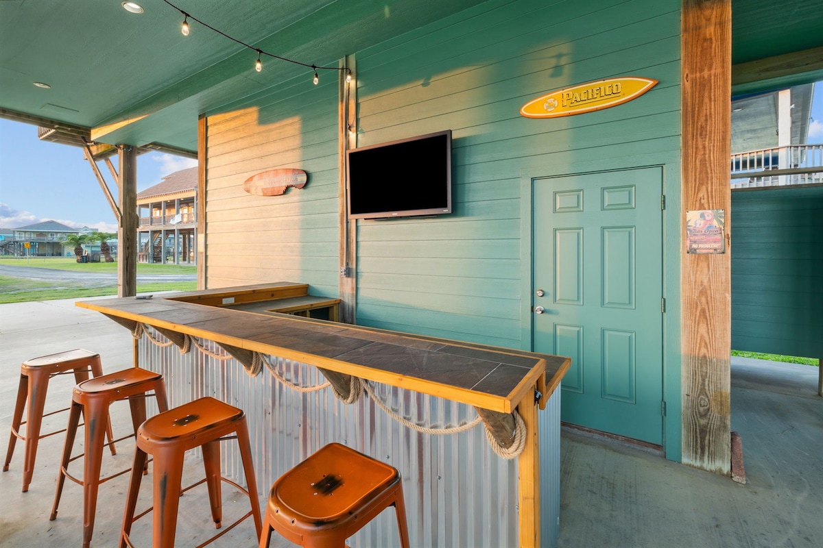 The Sandy Bar 2nd Row Beach House w Golf Cart/Bar!