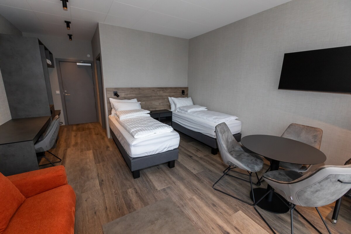 Cozy Triple Room - Hotel Halond