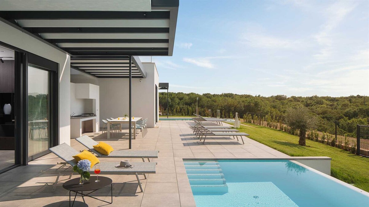 Luxury villas complex in Bale