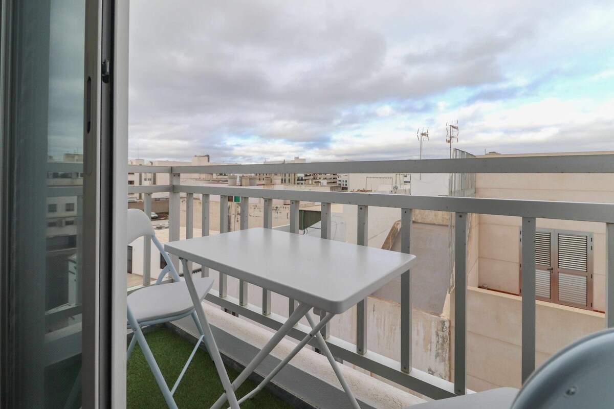 Hz4110 Apartamento estudio con balcón
