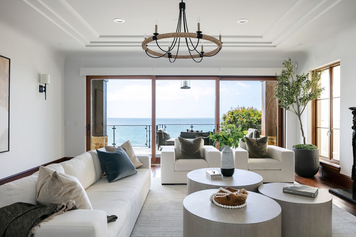 Shorecliff by Fieldtrip | Luxe Oceanfront Mansion