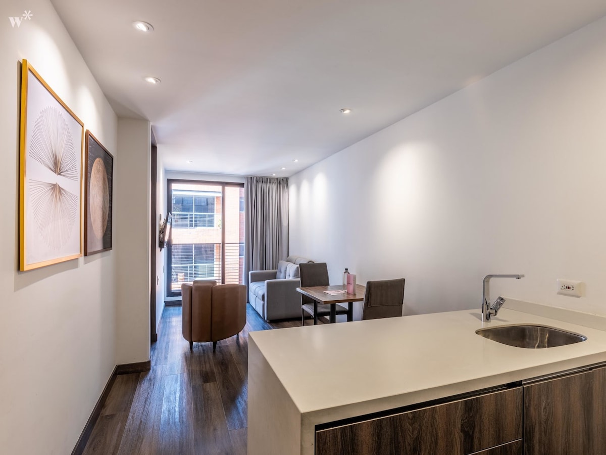 Modern 1BR in Luxury Building with Terrace in Chic
