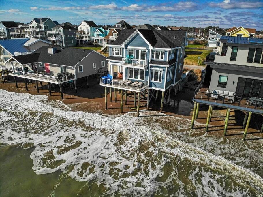 Beachfront 2 Dwellings EV charger