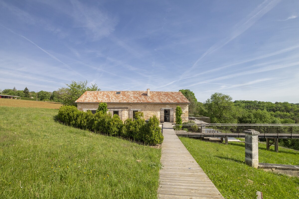 Villa Charmante au Périgord (10p) in Fouleix, Dord